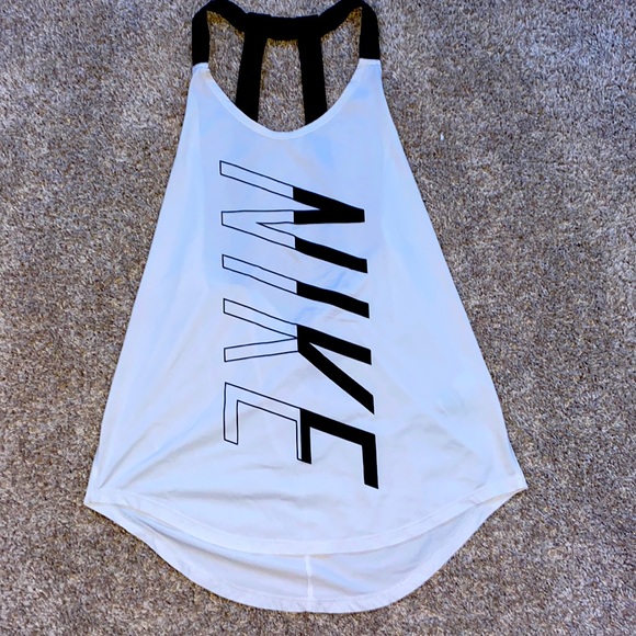 Nike tank top - Picture 1 of 2